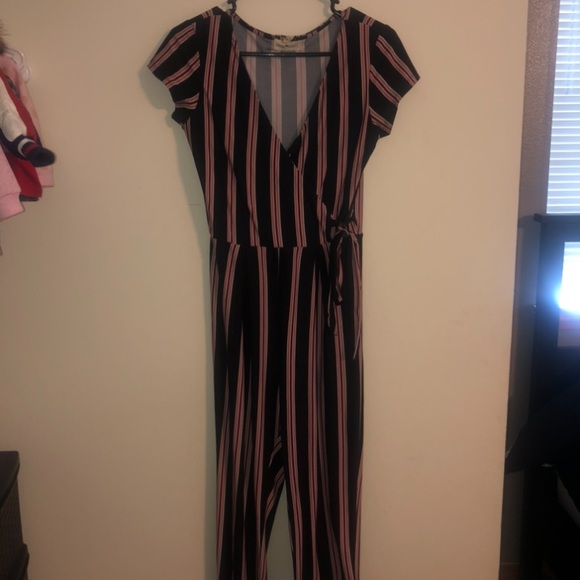 Women’s clothing - Picture 6 of 8